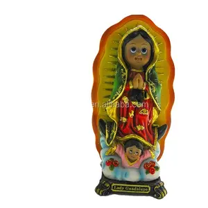 Su misura all'ingrosso resina decorativa per le statue religiose della signora Guadalupe sculture della vergine del bambino messicano