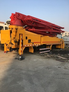 Camión Bomba de Concreto Diésel Isuzu Usado de 37m, 42m, 48m, 52m Montado en Camión con Capacidad de 18m³/h y Alcance Vertical de 120m - Product Image 3