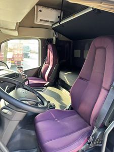 Camión Tractor Volvo FM460 de Segunda Mano, Modelo <span class=keywords><strong>2021</strong></span>, Motor de 460HP, Tracción 6x4, Cabina Alta, Eficiente en Consumo de Combustible, con Cabina Dormitorio - Product Image 6