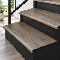 Revêtement de marche d'escalier SPC avec bord arrondi, grain de bois gris brun, antidérapant, ignifuge, pour escalier intérieur