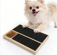 Planche à gratter pour chien en bois avec boîte de rangement dissimulée pour friandises, grattoir à ongles pour animaux, tapis à gratter pour chat