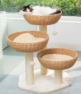 Arbre à chat moderne en bois, multi-niveaux, avec paniers en rotin, maisonnette en osier, perchoir de fenêtre, griffoir et structure d'escalade, en carton - Product Image 4