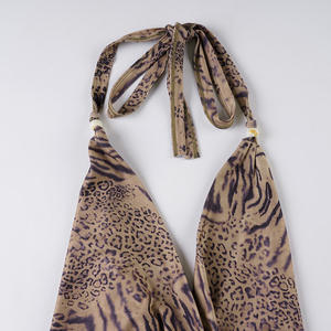 Viviblook Z316ST03 Conjunto de Dos Piezas con Estampado de Leopardo para Mujer, Top Corto con Tirantes y Escote en V Profundo, Shorts, Conjunto Sexy - Product Image 4