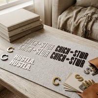 Écussons en caoutchouc PVC souple écologique personnalisés avec logo 3D en relief, lavables, imprimés en héliogravure, couleur personnalisée, étiquettes à coudre pour vêtements et jeans