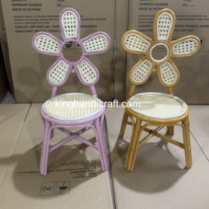 Silla Infantil de Ratán Hecha a Mano Ecológica para Alquiler en Fiestas, Muebles Infantiles de Mimbre Natural para Eventos y Bodas - Product Image 5