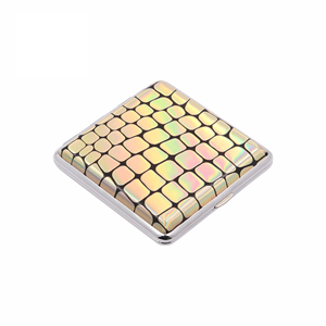 Portasigarette Vintage in Pelle con Telaio in Metallo, Scatola Quadrata per Tabacco, Lussuoso <span class=keywords><strong>Porta</strong></span> Sigarette da Viaggio con Capacità per 20 Sigarette - Product Image 5