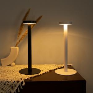 Lámpara de Mesa Moderna para Decoración del Hogar y Restaurantes, Lámparas de Mesa Recargables con Luz Nocturna LED - Product Image 1