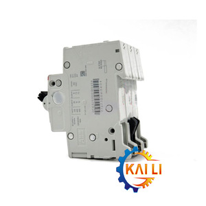 Disjoncteur miniature ABB SH204 D40 4P 40A, boîtier plastique, borne de distribution d'alimentation - Product Image 5