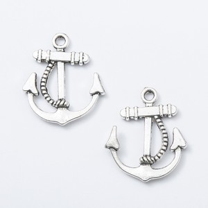 Breloque ancre en alliage de zinc avec détails en corde, accessoire nautique pour cartes d'invitation de mariage côtier - Product Image 2