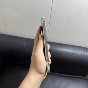 OPPA Find X8s 6.3 AMOLED 120Hz 2K 5G Android 13 Octa Core 8GB RAM 256GB Cámara Frontal de 32MP Cámara Trasera de 50MP CDMA LTE - Product Image 6