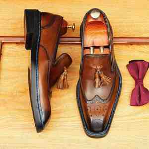 Nuove Scarpe Eleganti da Uomo in Vera Pelle, Formali e Casual, Complete di Calzature in Pelle da Abbinare - Product Image 1