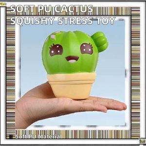 Juguete Blandito de Cactus de PU Suave Personalizado al por Mayor, Juguete para Apretar con la Mano para Niñas, para Aliviar el Estrés - Product Image 3
