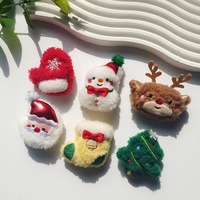 Dropshipping Cadeau HQ Arbre de Noël en peluche, composants de bijoux, broches mignonnes de dessin animé, bonhomme de neige, renne, accessoires de vacances, un cadeau