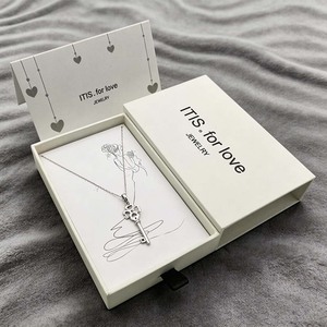 Boîte à bijoux personnalisée <span class=keywords><strong>en</strong></span> velours pour cartes de présentation de boucles d'oreilles avec logo - Product Image 1