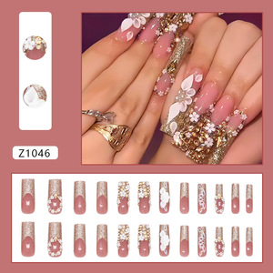 Uñas Postizas Francesas con Flores de Diamantes Doradas, Estilo Atrevido, Desmontables, 24 Piezas - Product Image 3