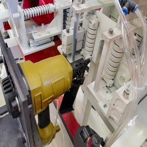 Machine avancée de clouage et de découpe de palettes en contreplaqué - Product Image 6