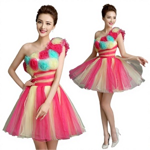 ชุดราตรีผ้าตาข่ายสีสันสดใสทรงเอ็มไพร์สำหรับผู้หญิง พิมพ์ลายดอกไม้ ความยาวระดับเข่า เหมาะสำหรับงานปาร์ตี้ งานวันเกิด งานเลี้ยง งานแสดงบนเวที - Product Image 2