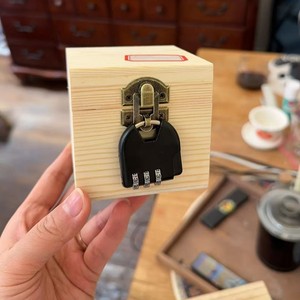 特注コンビネーションロック手作りジュエリー収納木製ボックス木製キープジーボックスヒンジ付き蓋付きロック装飾用 - Product Image 2