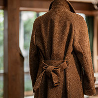 Abrigo de Lana 100% para Hombre, Color Marrón, Textura Mixta, Cierre Cruzado, Cinturón en la Cintura, Tejido de Lana Gruesa Cepillada, Estilo Retro de Caballero
