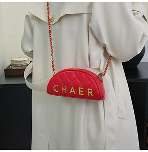 Bolso bandolera de lujo con correa de cadena para mujer, cartera acolchada con diamantes, bolso de maquillaje a la moda, bolso de lujo para mujer de un solo hombro - Product Image 3