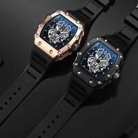 Montre analogique à quartz rétro de luxe Wlisth 6144, style simple et antique, tonneau, montre-bracelet en alliage et silicone tendance pour hommes