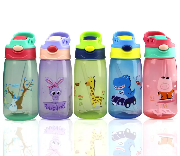 Toptan yeni sıcak satış 450ml karikatür pp plastik taşınabilir spor su şişeleri sippy çocuk tumblers kapaklı ve özel logo