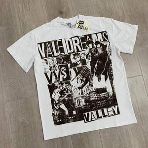 T-shirt ample à manches courtes 100 % coton pour homme, style sportif hip-hop, avec imprimé vintage délavé <span class=keywords><strong>Valley</strong></span> Dream, collection Vallée de la rivière Danshui - Product Image 1
