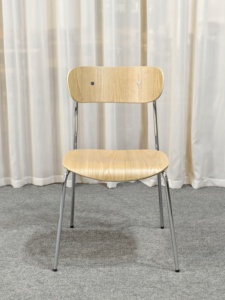 Chaises de salle à manger modernes de luxe avec pieds en fer et dossier en <span class=keywords><strong>bois</strong></span> courbé, vente directe d'usine, pour la maison, le bureau, l'extérieur et l'intérieur - Product Image 2
