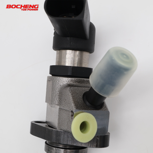 หัวฉีดน้ำมันดีเซล 9657144580 5WS40156-Z สำหรับรถฟอร์ด โฟกัส มอนเดโอ คูก้า วอลโว่ S40 V50 เปอโยต์ 307 407 ซีตรอง C4 C5 2.0 TDCi HDI - Product Image 3