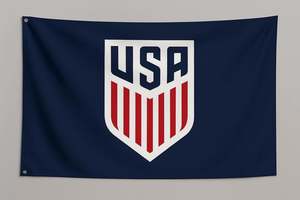 Drapeau de football USA 2026 3x5 FT - Polyester Premium Résistant à la décoloration Double couture Œillets métalliques Écusson USA - Product Image 5
