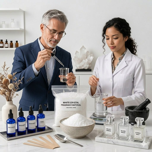 Emulsión de Fragancia Sintética de Grado Cosmético, Certificada por IFRA, para Fabricación de Jabón, Cuidado Personal y Aplicaciones de Perfume Diario - Product Image 1
