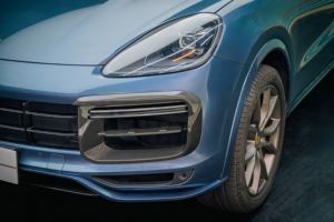 Para <span class=keywords><strong>Porsche</strong></span> <span class=keywords><strong>Cayenne</strong></span> 2018 2019 2020 <span class=keywords><strong>2021</strong></span> 2022 2023 9Y0.1 <span class=keywords><strong>Turbo</strong></span>, Marco de Rejilla Delantera de Fibra de Carbono Seca TKT Mejorado, Adhesivo - Product Image 5