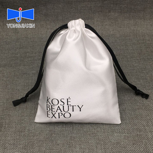 Sacs d'Emballage de Luxe Personnalisés en <span class=keywords><strong>Satin</strong></span> pour Perruques, Extensions de Cheveux et Mèches - Product Image 2