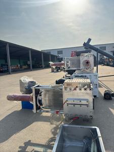 เครื่องอัดเม็ดพลาสติก HDPE ความเร็วสูง ใช้สำหรับผลิตท่อ วัสดุที่ผ่านการแปรรูป PP PE พร้อมมอเตอร์แบบสกรูแบริ่ง - Product Image 4