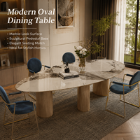 Table à manger ovale moderne avec plateau en marbre, 3 pieds en bois avec anneaux dorés et 4 chaises en velours bleu pour salle à manger