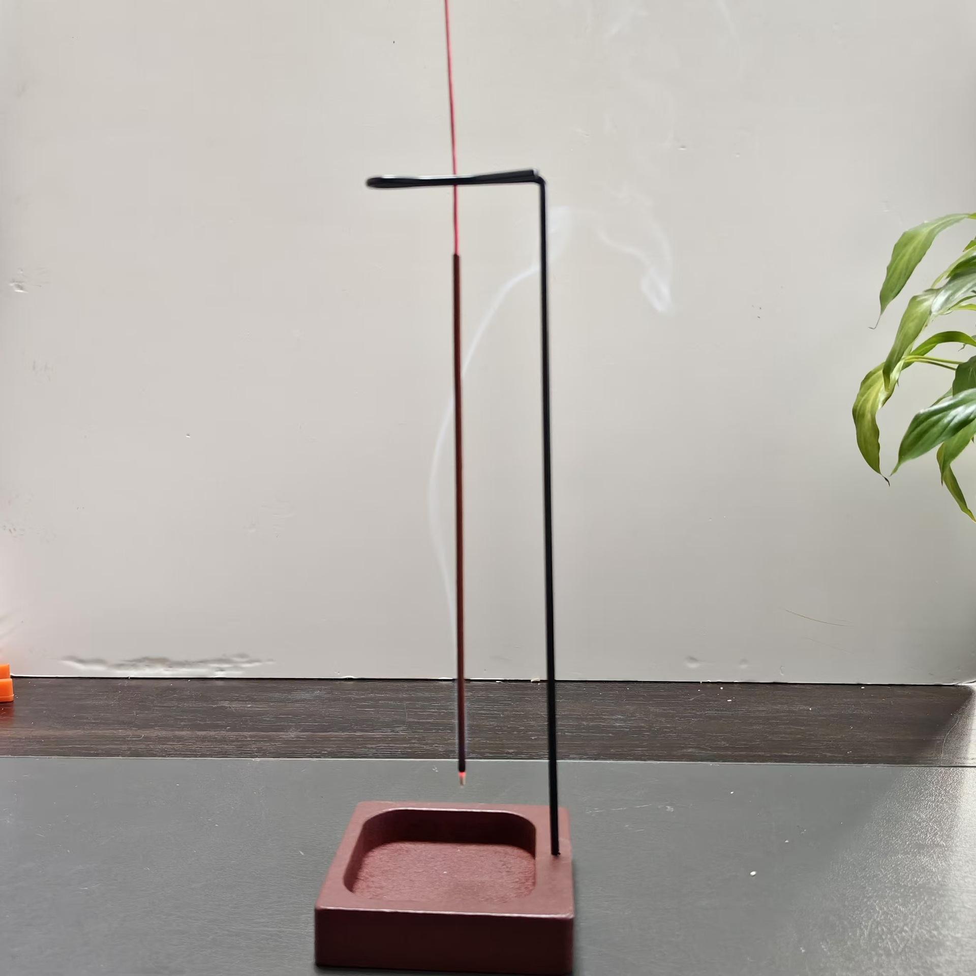 Black clip+square wood paint