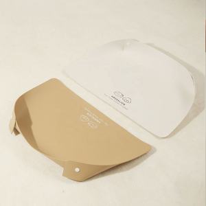 Tapete de Cuero PU Impermeable y Resistente al Aceite para Mascotas, Antideslizante, de Grado Alimenticio, Fácil de Limpiar, para Perros y Gatos - Product Image 3