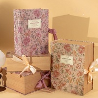 Boîte cadeau en carton en forme de livre avec impression UV pour anniversaires et mariages - Emballage exquis