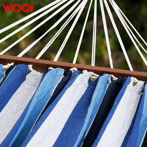 WOQI-<span class=keywords><strong>Hamac</strong></span> portable rayé pour le camping et la randonnée avec sac et équipement de levage en bois pour les voyages et la suspension - Product Image 6