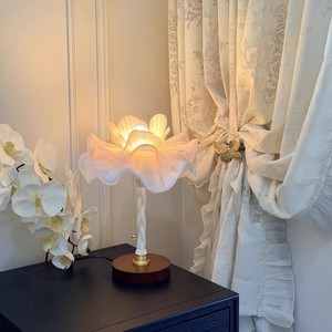 Petal Shape <b>Table</b> Lamp Led Warm Light E14 Base For Bedroom Living Room <b>Study</b> Decor - Product Image 2