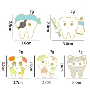 Insignias de dientes personalizadas con diseños a medida, broches de dientes DIY, insignias de solapa de esmalte suave con forma de diente - Product Image 4