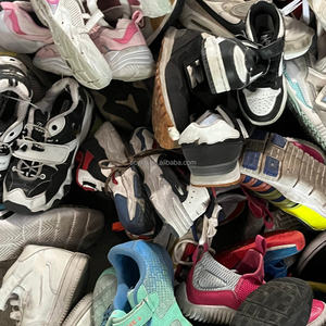 S07รองเท้ามือสองของเด็กอูเคย์2สไตล์ดีไซน์เนอร์มือสองรองเท้าเด็กคละขนาด - Product Image 6