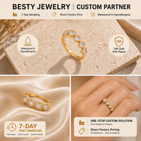 Bague de fiançailles et de mariage en acier inoxydable plaqué or 18 carats avec zircon en forme de cœur pour femme, tendance, étanche, hypoallergénique, poli miroir, cadeau CZ
