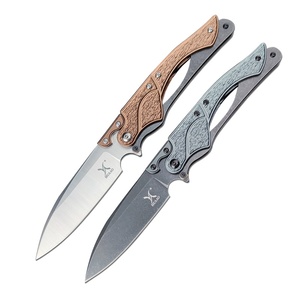 Couteau de chasse pliant durable avec manche en aluminium, lame à pointe tombante, couteau de poche OEM pour le camping et la survie - Product Image 1