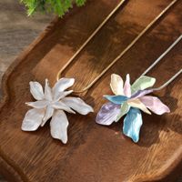 Collares de cadena para clavícula Meetyoo de aleación ecológica con colgante de flor colorida de doble capa exagerada y simulada, esmaltados