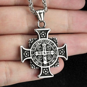 Yunnique-collar con colgante de cruz de acero inoxidable para hombre, joyería religiosa, regalo, accesorio de moda - Product Image 4