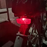 DIHAO Réflecteur arrière de vélo pour porte-bagages, feu arrière réfléchissant alimenté par batterie, accessoires de vélo