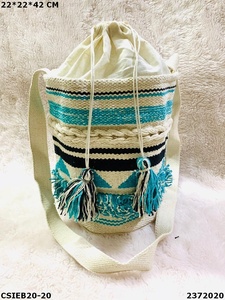 Elegante Bolso Bandolera Dari Jhola de Craftstages International, 22*22*42 CM - Product Image 5