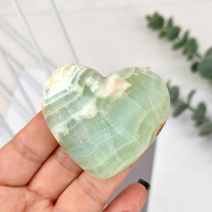 Piedra de Calcita Caribeña Natural de Alta Calidad, Pulida, para Sanación, Feng Shui, Artesanía, Decoración del Hogar, Piedra de Corazón, Piedra de Palma - Product Image 2