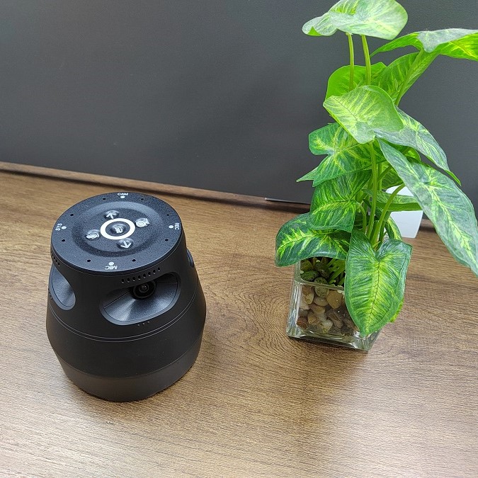 Панорамная камера с распознаванием звука для всех Конференц-систем